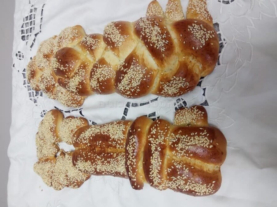 חלות מתוקות ולחמניות