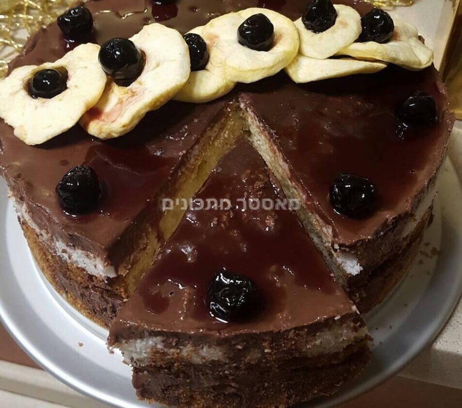 עוגת שכבות תפוחים, קוקוס וגנאש