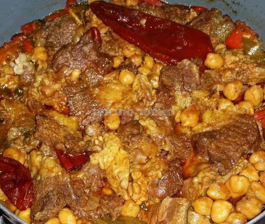 תבשיל בשר ראש וחומוס