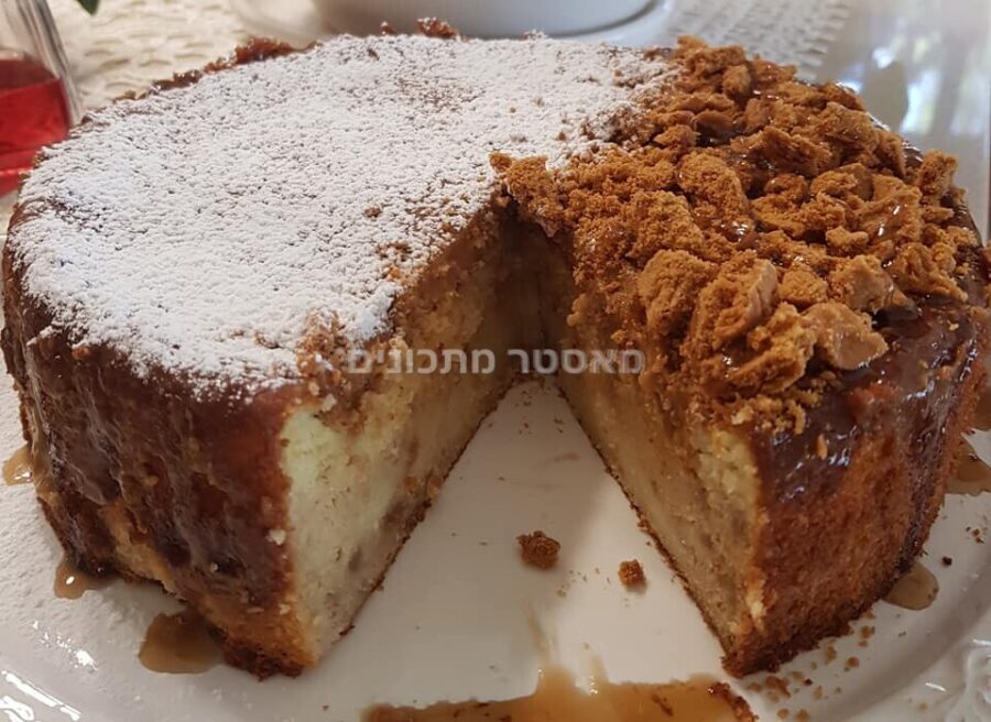 עוגת גבינה , שקדים בציפוי גנאש לוטוס