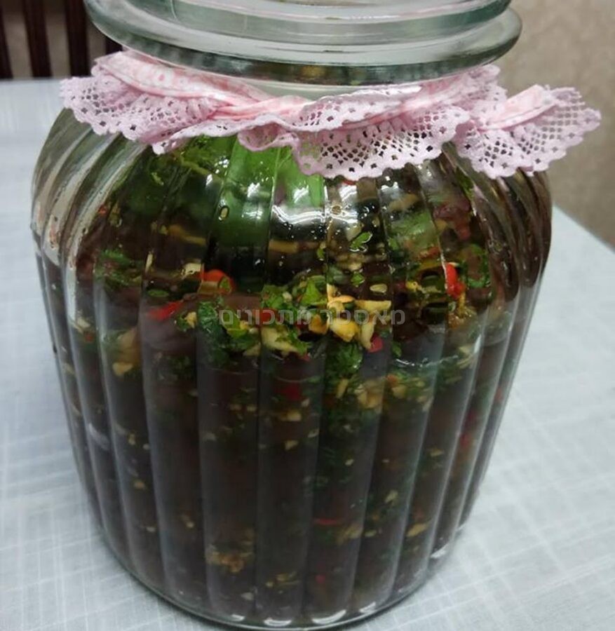 חצילים חמוצים בסגנון פרסי