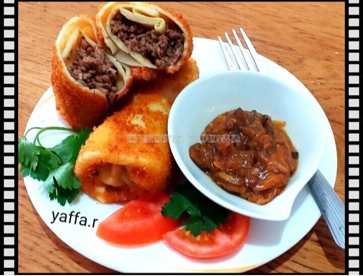 בלינצס במילוי בשר