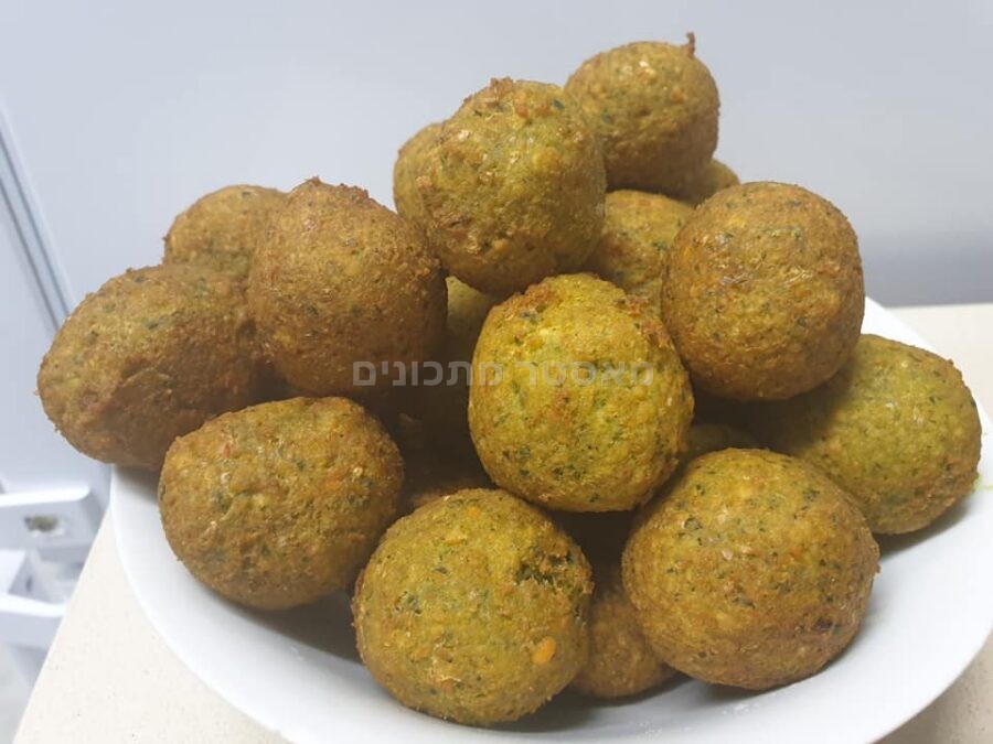 ן  המחשה להכנת פיתות + פלאפל