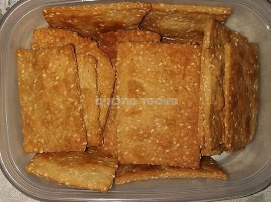 קרקרים לכבד קצוץ