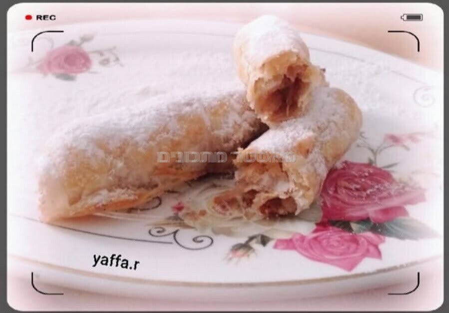 אצבעות בצק עלים עם תפוחים