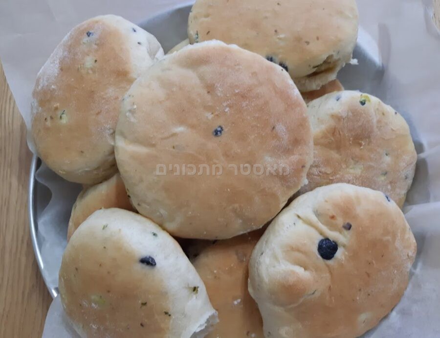 פיתות זוקיני וזיתים מקמח כוסמין 💞