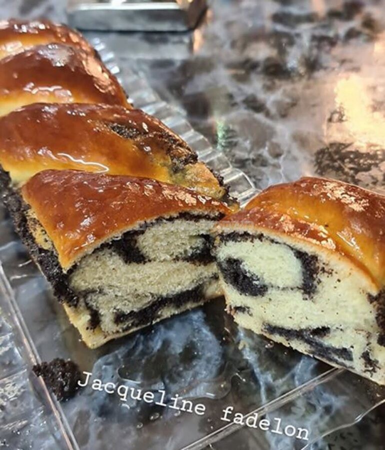 ן להכנת בריוש חמאה במילוי פרג