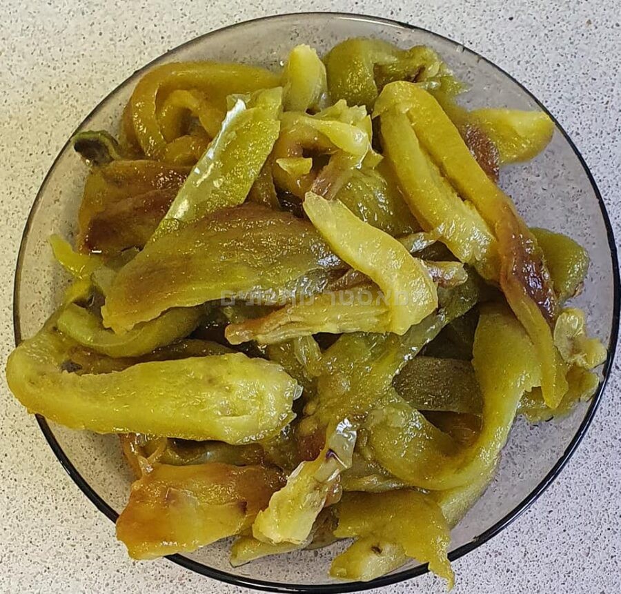 פילפלים ירוקים קלוים