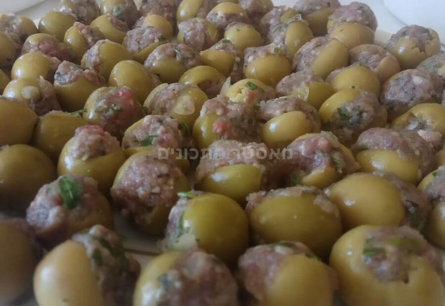 זיתים מגולענים ממולאים