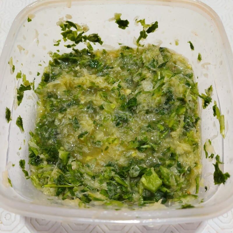 סלט לימונים מוחמצים חריפים