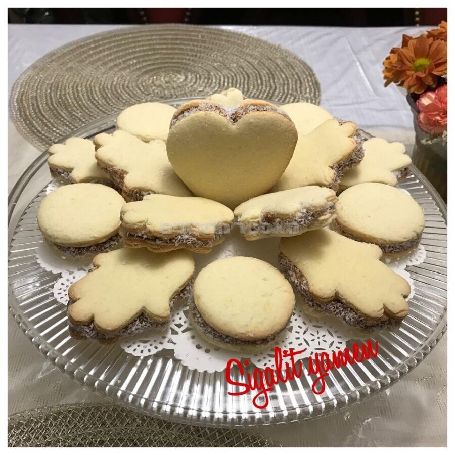 עוגיות אלפחורס בצורות שונות