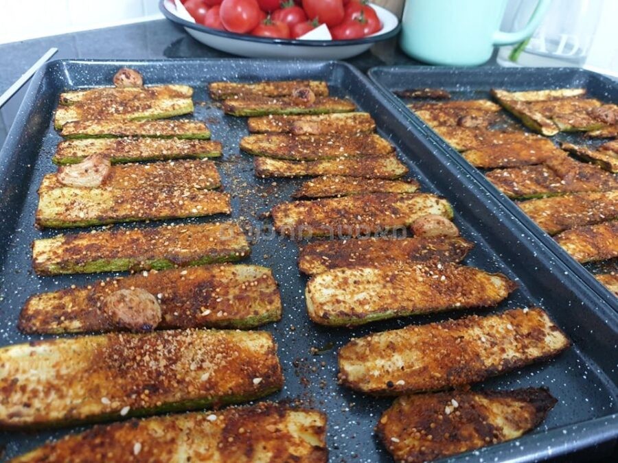 קישואים וגזר בתנור … מתכון של תילי טובה