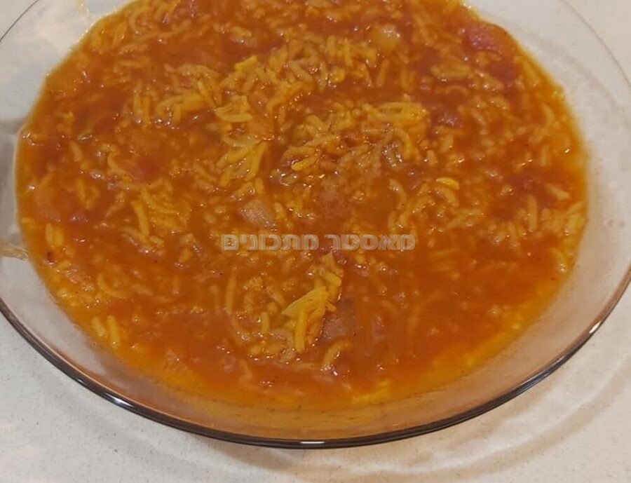 מרק אורז אדום