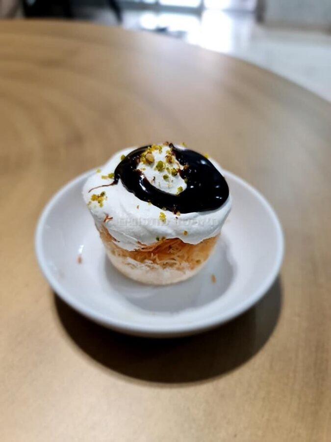 שערות קדאיף עם קצפת,פיסטוקים וסירופ שוקולד😋