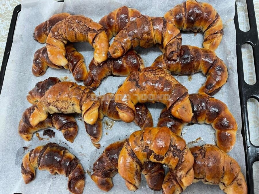 קרואסון שמרים במילוי שוקולד 🥐🥐