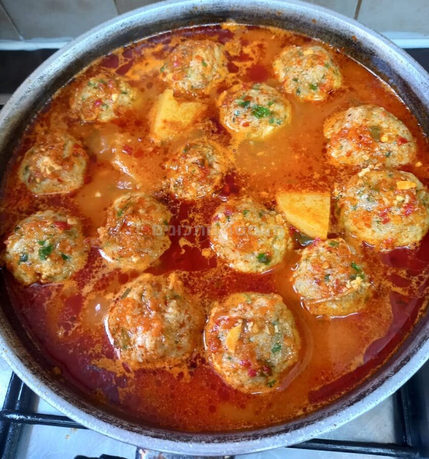 קציצות דגים ברוטב עגבניות 🐟🐟