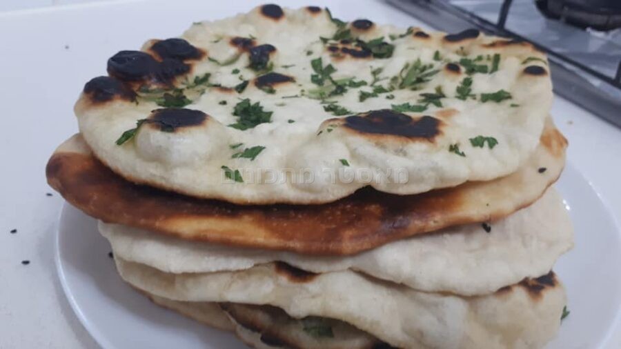פיתות יוגורט