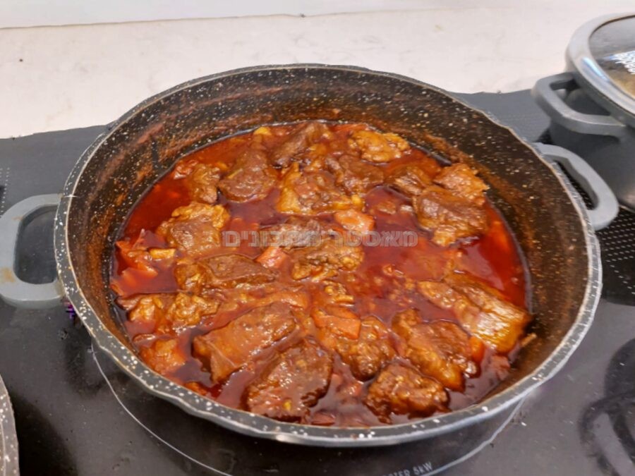 בשר ראש עם פלפלים חריפים🌶🌶🌶