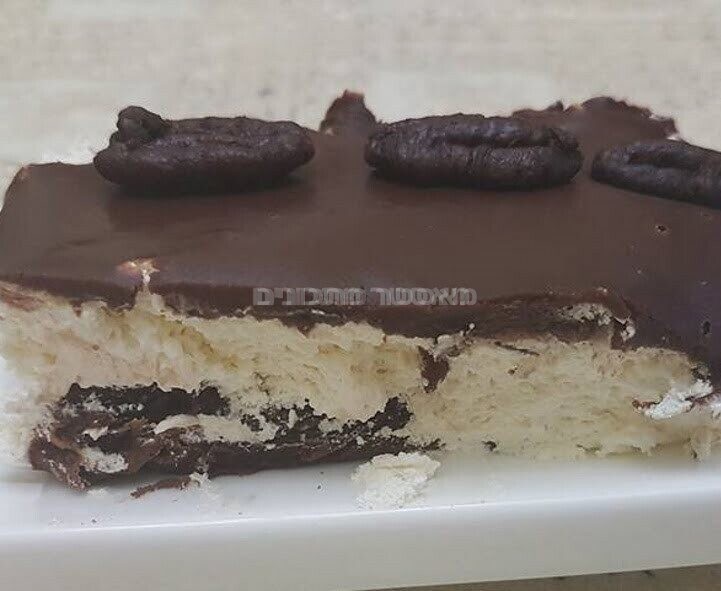 מוס בשכבות… עוגה שלא מפסיקים לישר
