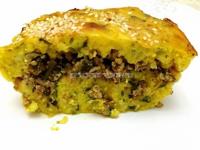 פשטידת תפוח אדמה ממולא בשר בקר ועוף