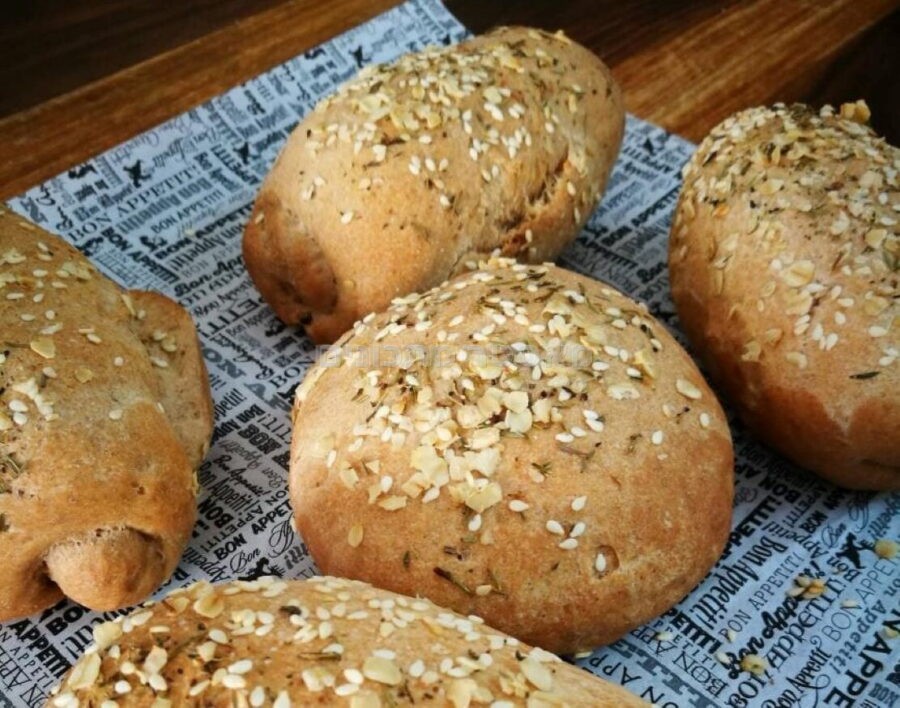 לחמניות מקמח כוסמין מלא