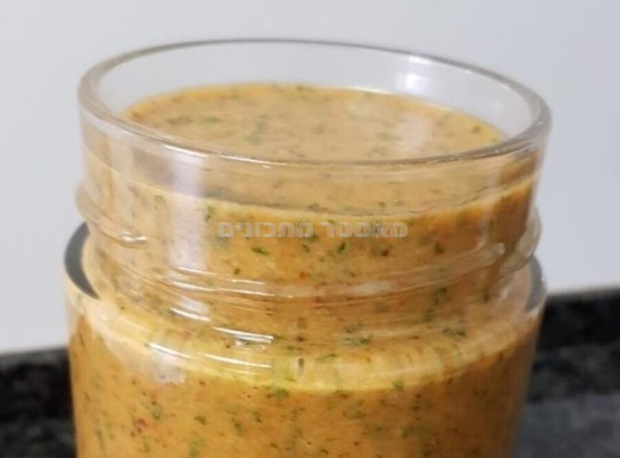 רוטב צ'ימיצ'ורי ארגנטינאי ביתי-מומלץ במיוחד לדגים ובשר