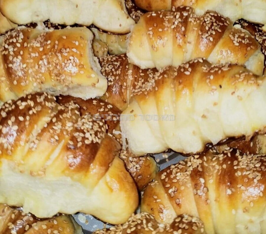 לחמניות גבינה