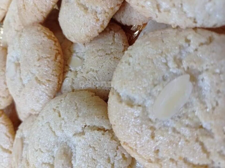 אמרטי שקדים