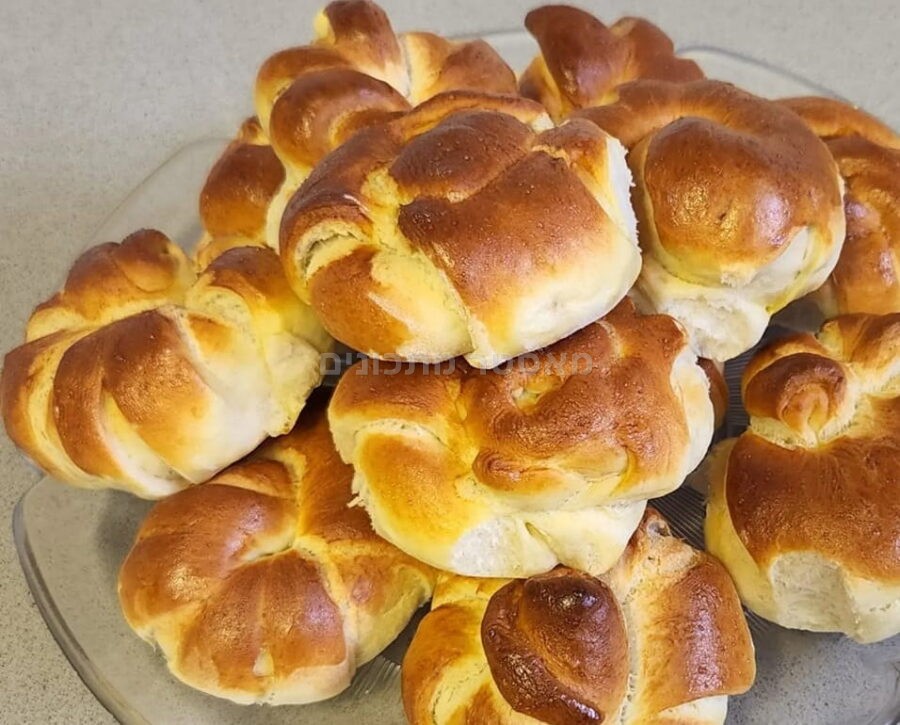 לחמניות פרח קלות להכנה