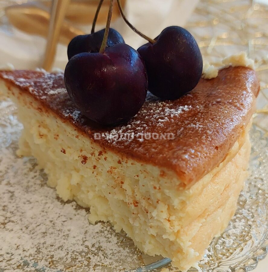 עוגת גבינה אפוייה