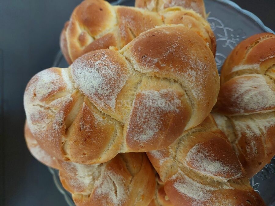 לחמניות דלעת עם בצק מקדים