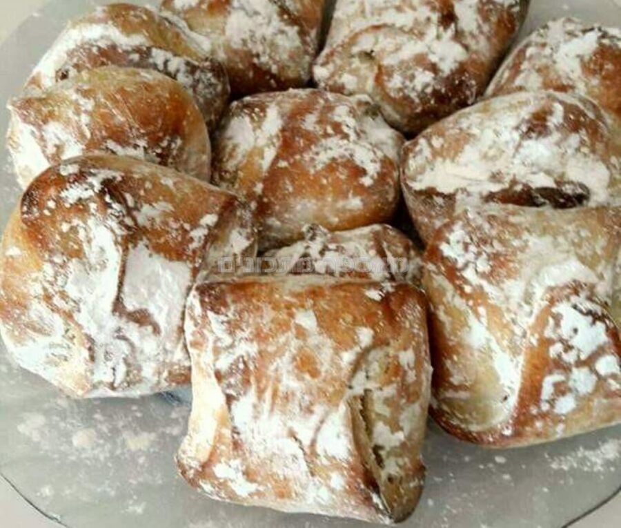 גביניות מבצק שמרים