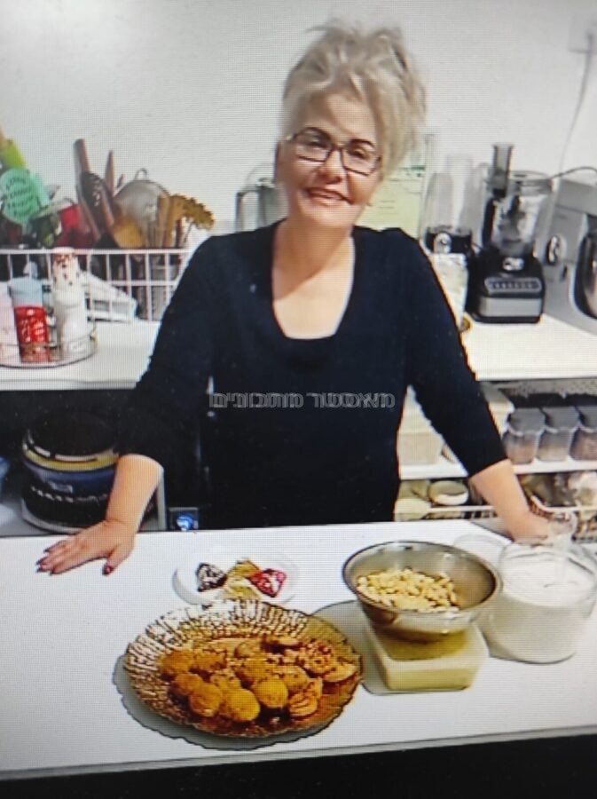 מרציפן,מחנשה,קדאיף … רק עם שקד חלוט נקי ויבש.