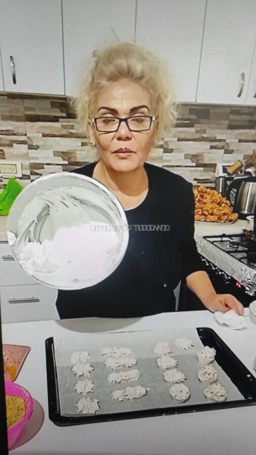 מרנג אגוזים / מרנג שקדים