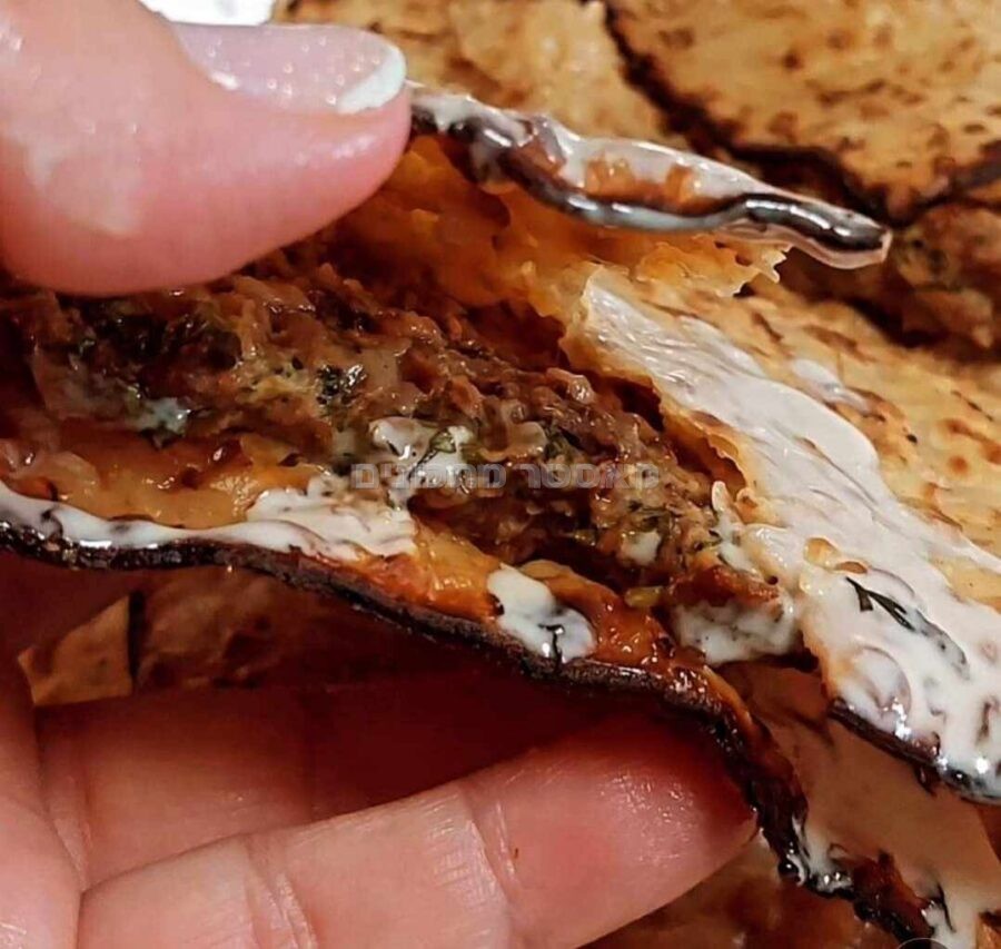 עראיס ממצה עם טחינה