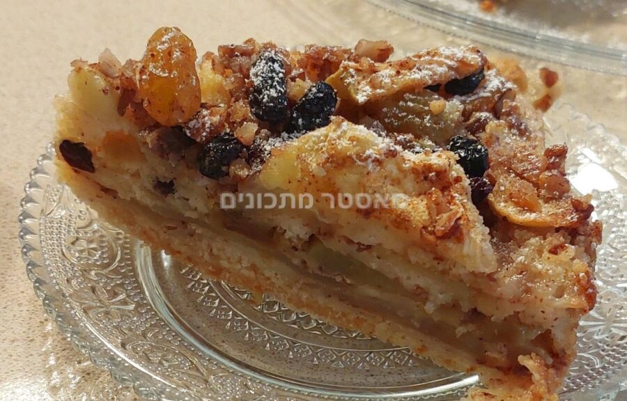עוגת תפוחים קינמון וצימוקים