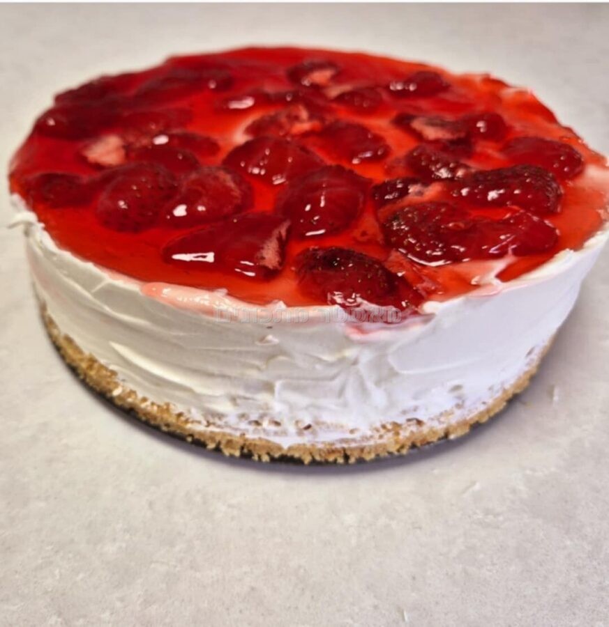 עונת תותים פרווה🍓🍓🍓