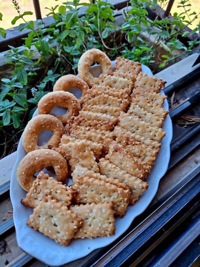 קרקרים מלוחים/כעכים