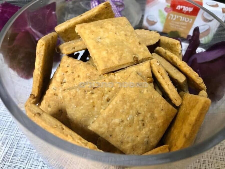 קרקרים (מציות) עם כוסברה (טבעוני)
