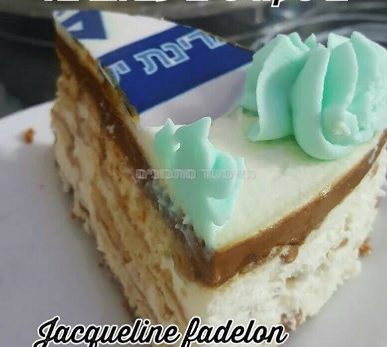 עוגת גבינה קרה עם פתי בר ותחתית עוגיות לוטוס