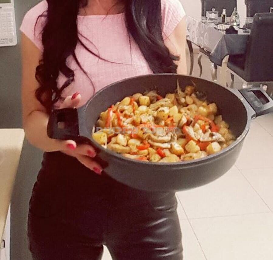 פטריות, בצל, גמבה ותפו"א מוקפץ על מחבת