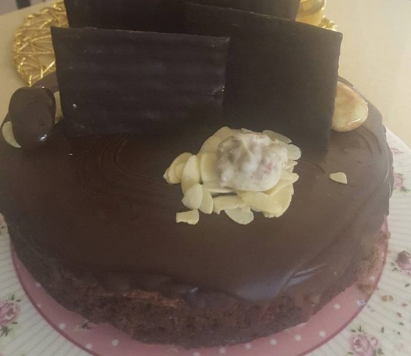 עוגת קפה ושוקולד – כשרה לפסח