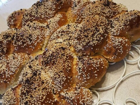 חלות קלועות לשבת
