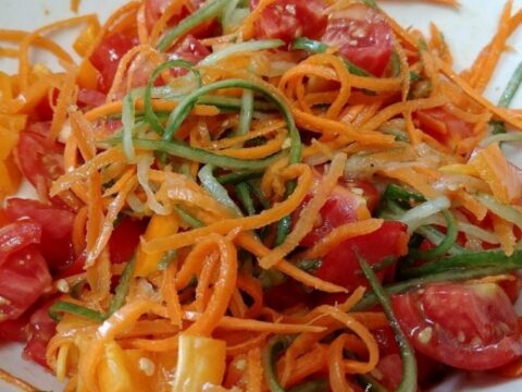 סלט ירקות כייפי