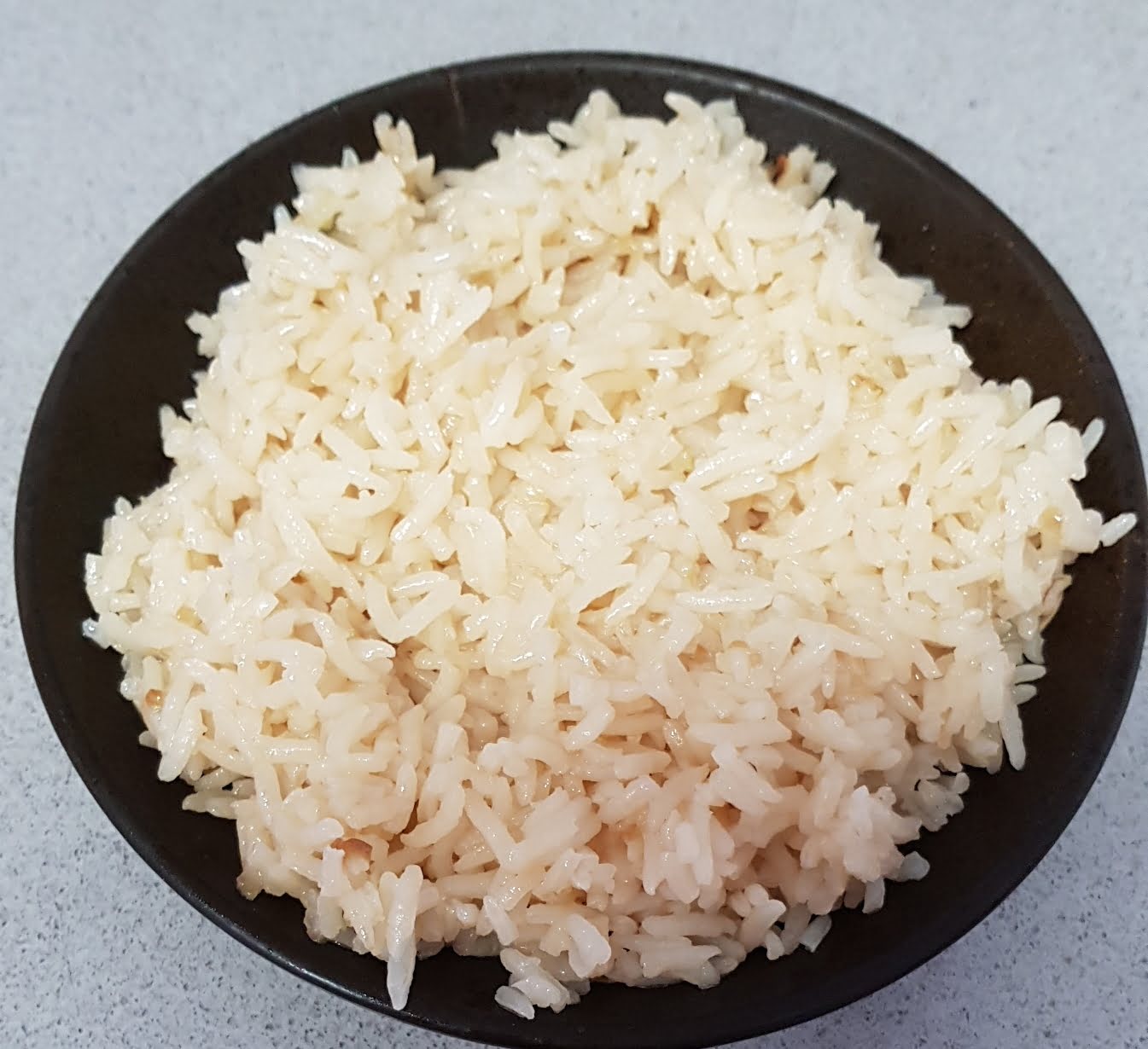 אורז עם בצל מטוגן