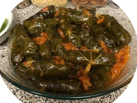 עלי ‏גפן ממולאים בשר ואורז
