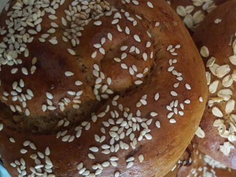 לחמניות יוגורט נימוחות מקמח מלא 100% של שטיבל
