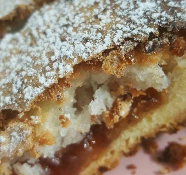 עוגת בצק פריך,ריבה וקצף קוקוס_מתכון של זקלין פדלון – מאסטר מתכונים