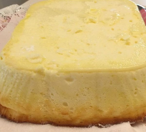 עוגת גבינה עם שוקולד לבן