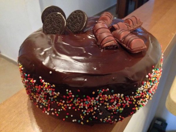 עוגה שוקולדית
